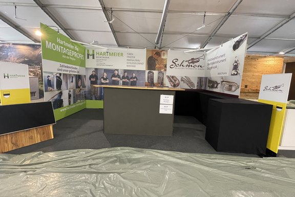 Messeauftritt, Platten, Boden, Werbung