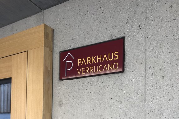 Hinweisschild.jpg  