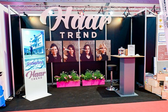 HaarTrend_Siga_26_Messestand.jpg 