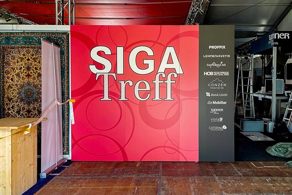 Siga Treff - Eingangsplatte Messewand, Platten, Kunststoff