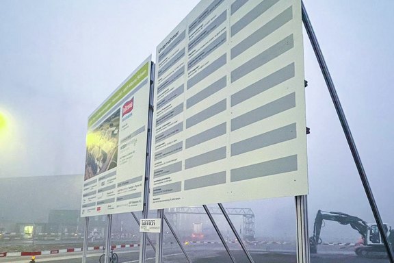 Baureklame, Druckwerbung, Bautafeln, Neubauausschreiben, Baustellenwerbung