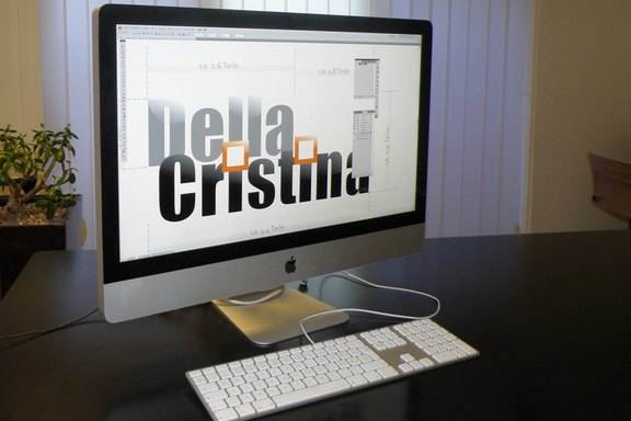Ella Cristina - Logo Design Vorschlag