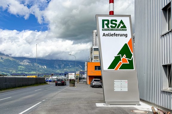 RSA - Buchs - Leuchtpylon RSA_Buchs_Pylon.jpg