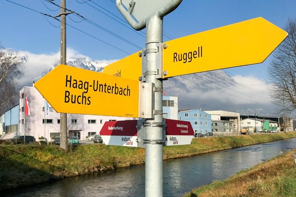 Wegweiser, Wanderwege, Bikewegweiser,