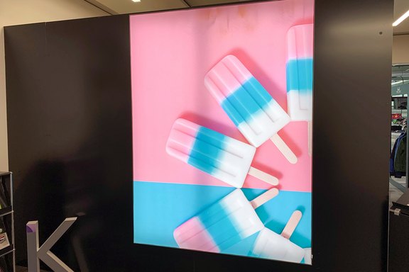 Leuchtendes Bild im Eingangsbereich Wandbild, LED, leuchtend, Licht, Farbe