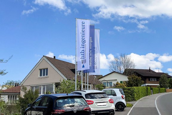 Fahnenmast, Fahnen, bedruck