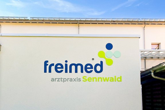 Flachschrift, Konturgefräst