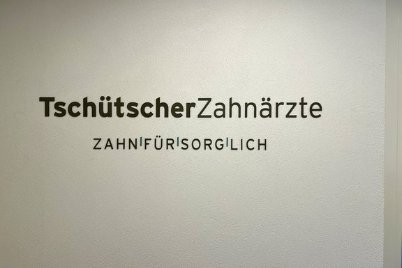 Flachschrift, Raumbeschriftung, Innenbeschriftung
