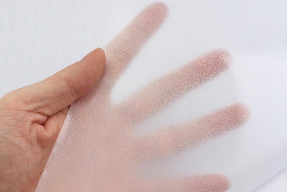 Hier sehen Sie den Effekt einer Milchglasfolie effektglas.jpg