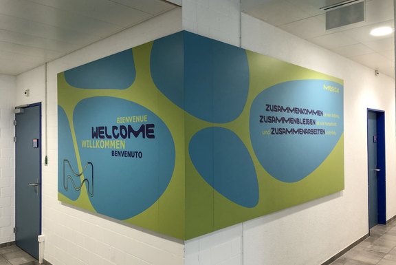 Merck_Wandplatten.jpg  