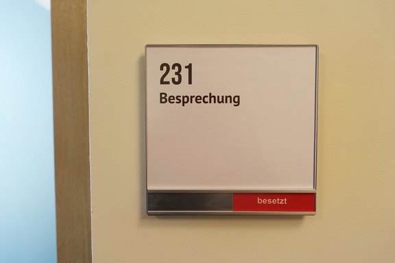 Hinweisschild, wechselschild