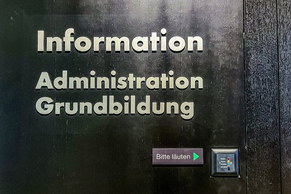 Innenbeschriftung, Hinweis, Information
